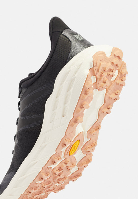 Hoka SPEEDGOAT 5 TS 1150917 BKLB