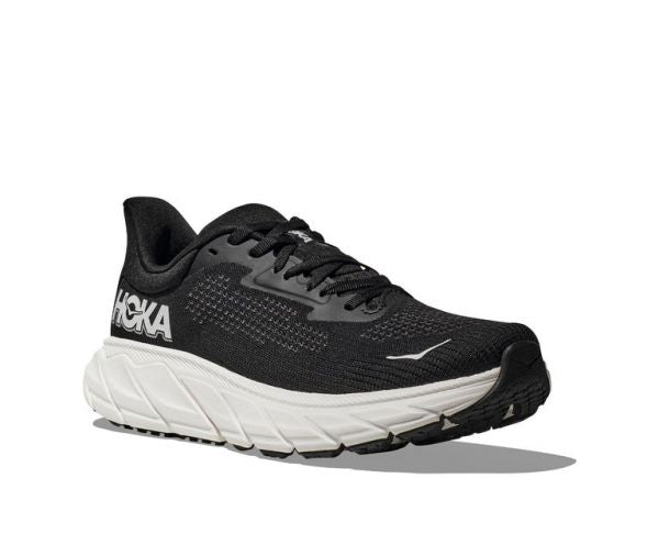 Hoka ARAHI 7 1147851 BWHT